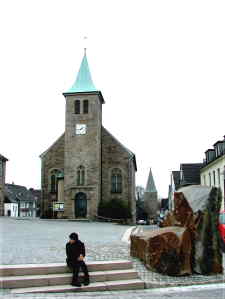 Marktplatz mit Kirchen